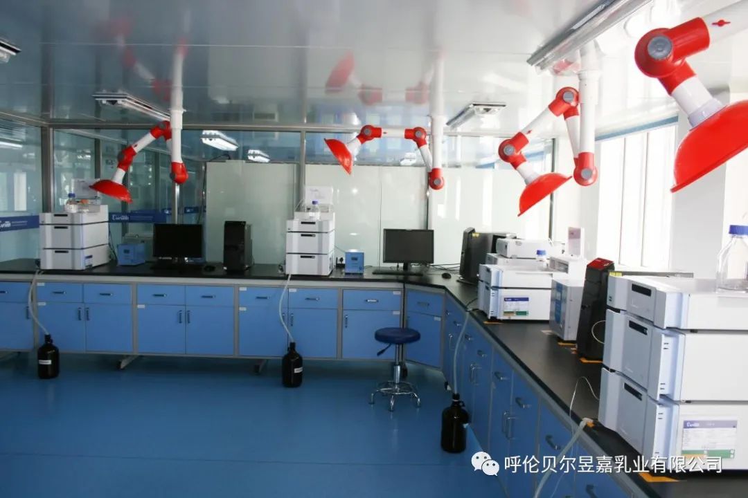 昱嘉乳业工厂研发室(图1)